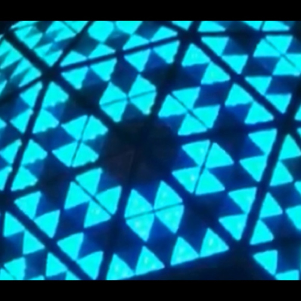 Meet your Posher, Caroline